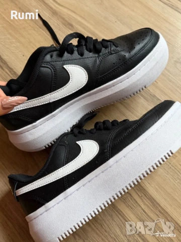 Оригинални дамски кецове Nike Court Vision Alta Leather! 41 н, снимка 4 - Кецове - 52188641