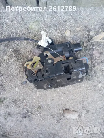 задна лява брава за голф 4, снимка 4 - Части - 49022269