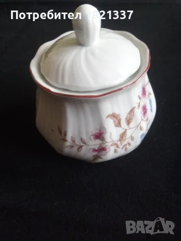 Порцеланова захарница , снимка 8 - Сервизи - 47987640
