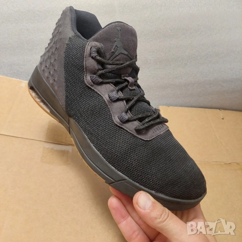 оригинални кецове/маратонки JORDAN ACADEMY номер 43-44, снимка 10 - Маратонки - 39995345