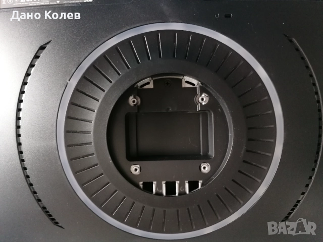 Монитор Gaming QLED VA AOC Agon AG273QCX 27"QHD, 1ms, 144Hz, Freesync, снимка 8 - Монитори - 52889777