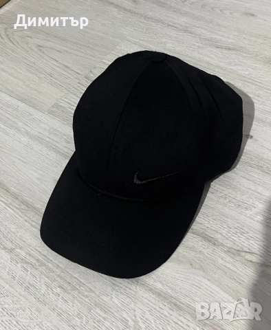 Шапка с козирка nike