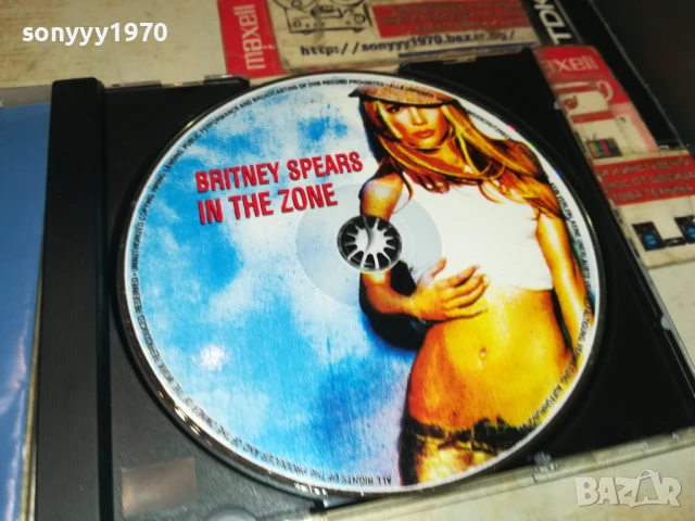 BRITNEY SPEARS CD 1308251930, снимка 5 - CD дискове - 51357948