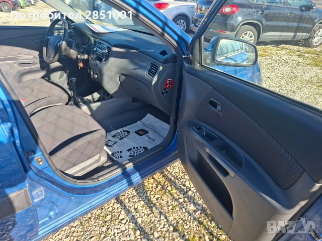 Киа Рио,1.4 Бензин, снимка 10 - Автомобили и джипове - 53254327