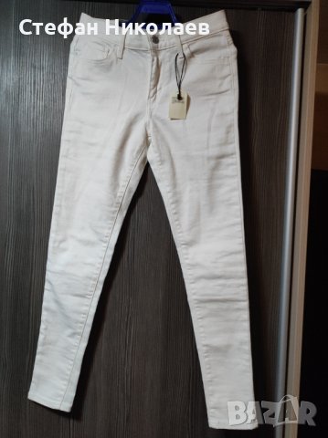 Дамски дънки Levi's, снимка 3 - Дънки - 43689884