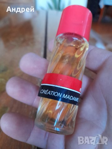 Стар парфюм Vogue, снимка 3 - Други ценни предмети - 43527402