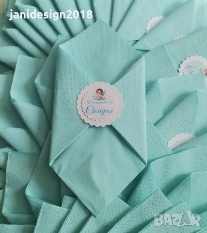 Персонална закачалка с надпис по поръчка и салфетки за кръщене , снимка 3 - Други - 51707114