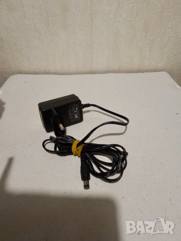 Захранване, адаптор 12 волта - 0,500 ампера