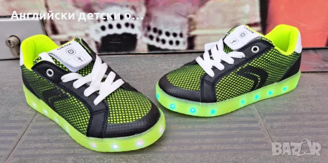 Английски светещи полукецове Geox, снимка 4 - Детски маратонки - 50026124
