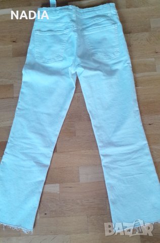 Zara бели дънки, снимка 3 - Дънки - 38688870