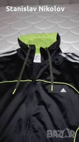 Горнище Adidas с висока яка и връзки