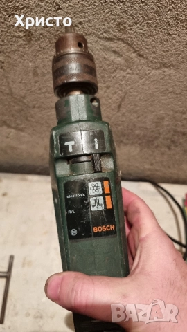 Ударна бормашина bosch , снимка 3 - Бормашини - 52398135