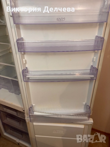 Хладилник ZANUSSI, снимка 10 - Хладилници - 52327243