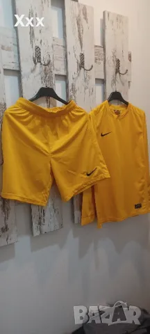 Спортен екип NIKE