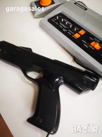 Игрова конзола с 2 джойстика и пистолет - ретро, колекционерска, снимка 4 - Антикварни и старинни предмети - 47825256