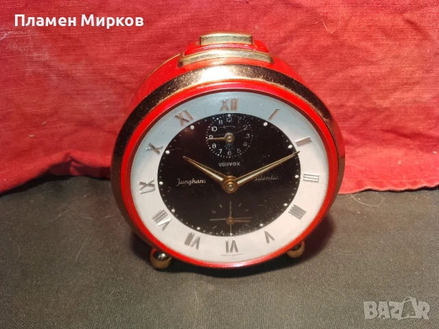 Колекционерски будилник Junghans TRIVOX