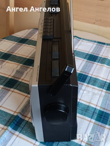 PHILIPS D 8054, снимка 4 - Радиокасетофони, транзистори - 53446557