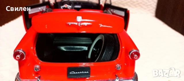 Ford cristaline 1953 (1:18), снимка 5 - Колекции - 53301094