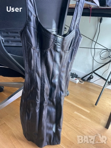 Кожена рокля BERSHKA , снимка 3 - Рокли - 51831960