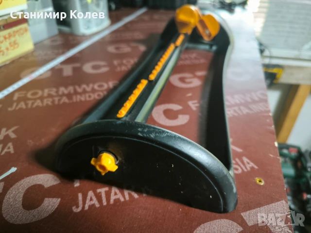 Метална пръскачка за градина FISKARS, снимка 5 - Напояване - 51094957