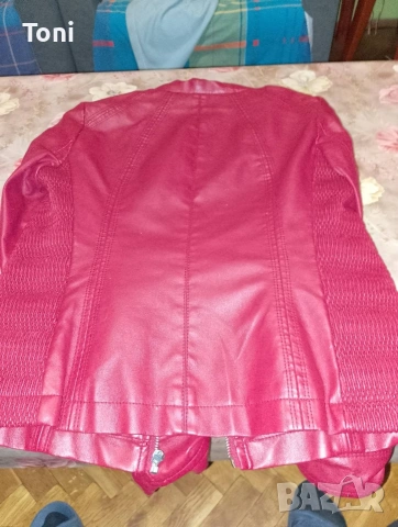 кожено яке чисто ново размер s еко кожа , снимка 3 - Якета - 53574926