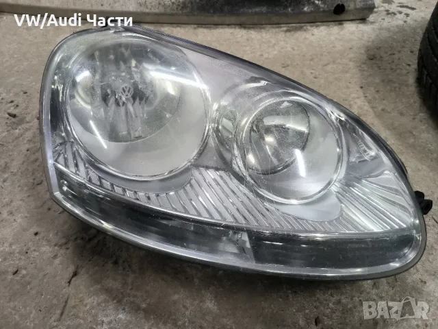 Десен фар за Голф 5 VW Golf 5