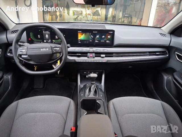 Киа К4 LX 2.0i 18 500km, снимка 12 - Автомобили и джипове - 52823838