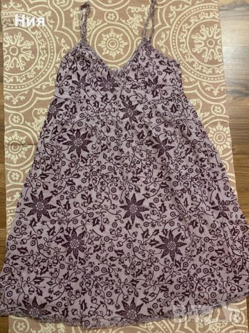 Маркова рокля Sisley - M, снимка 1 - Рокли - 42947905