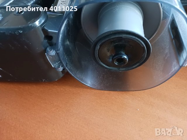 Лот две акумулаторни прахосмукачки за ремонт, снимка 8 - Прахосмукачки - 51066578