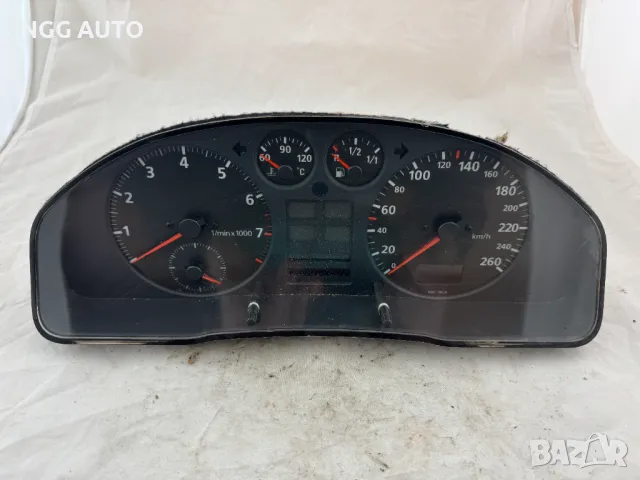 Табло Километраж за Audi, 8D0 919 033 C, 8D0919033C, 3C