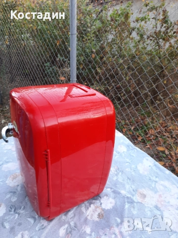Мини хладилник EVERCOOL 12V и 220-240V , снимка 3 - Хладилни чанти - 52788458
