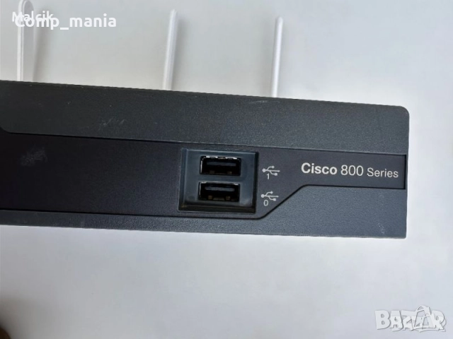 Гигабитов профи рутер Cisco 892-W, снимка 5 - Рутери - 51984357