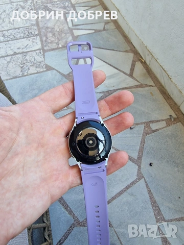 Samsung Watch 5 40 mm, снимка 5 - Смарт часовници - 53309293