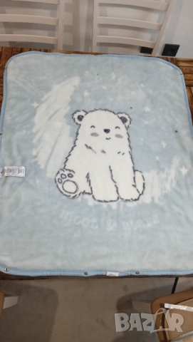 Порт бебе Kikka Boo Blue Polar Bear меко одеяло трансформиращо се в топло порт бебе