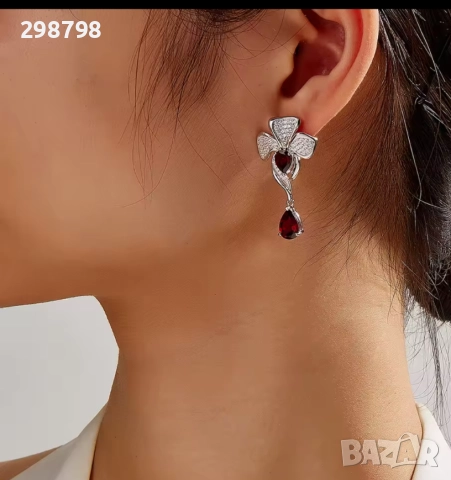 Сребърен комплект с естествен гранат, снимка 3 - Колиета, медальони, синджири - 51389489