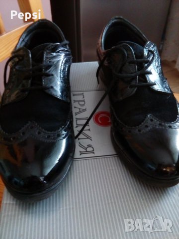 Дамски обувки, снимка 1 - Дамски ежедневни обувки - 26542266
