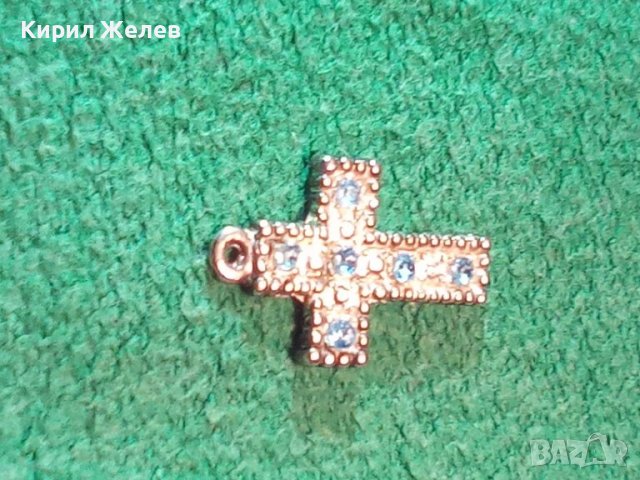 КРАСИВО АРТ КРЪСТЧЕ с ИНКРУСТИРАНИ СИНИ КРИСТАЛИ 21799, снимка 8 - Колиета, медальони, синджири - 33792394