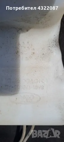 Казанче течност чистачки и помпичка FORD FIESTA Форд Фиеста 1.2 60 к.с 2009-2013Г, снимка 2 - Части - 49882274