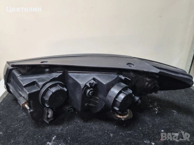 Десен фар за Хюндай Санта фе с оранжев мигач, снимка 11 - Части - 53212495