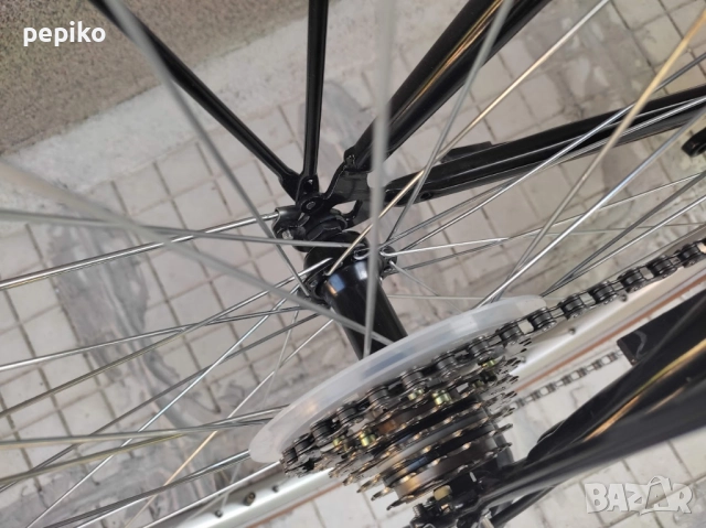 Продавам колела внос от Германия  градски велосипед CENTRAL PARK 28 цола SCHWALBE, снимка 4 - Велосипеди - 51598998