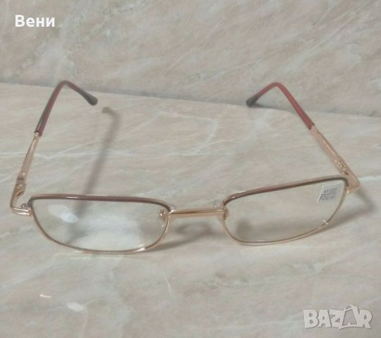Диоптрични очила, снимка 2 - Слънчеви и диоптрични очила - 35571328