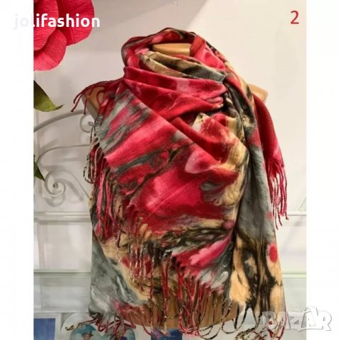 Дамски кашмирени шалове, снимка 2 - Шалове - 31237095