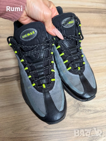 Оригинални маратонки NIKE AIR MAX 95 UL! 45 н, снимка 2 - Маратонки - 51458446