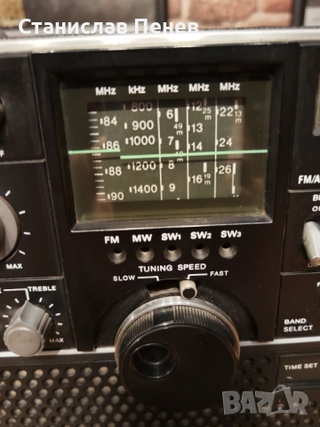 Sony icf-5800 FM/AM 5Band Vintage Receiver , снимка 2 - Ресийвъри, усилватели, смесителни пултове - 53418151