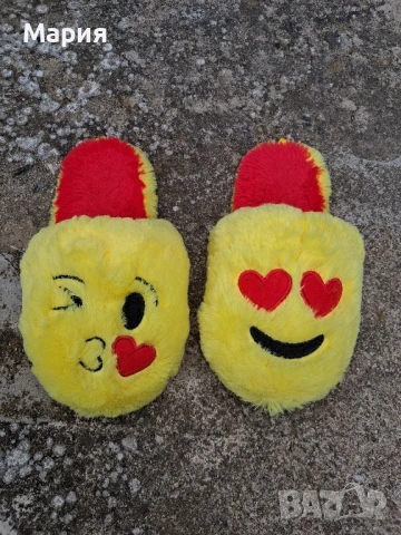 Пухкави зимни пантофи , снимка 2 - Пантофи - 51208950