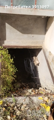 Две къщи, гараж, плевня, намиращ се на 11км.от Трявна , снимка 8 - Гаражи и паркоместа - 52304619