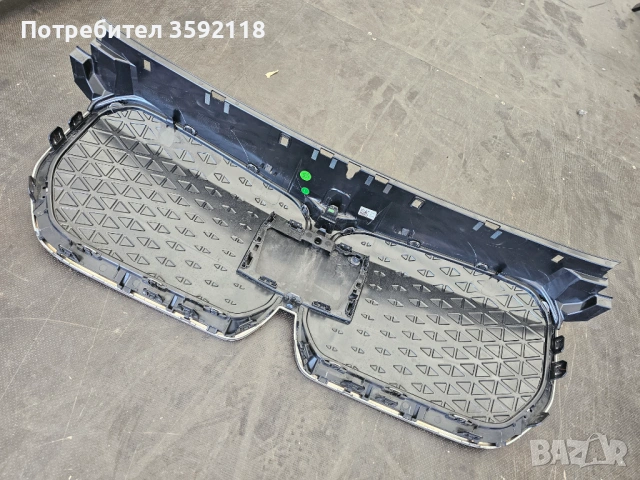 Оригинална Решетка BMW X1 U11 U12 51135A7D664 5A7D664, снимка 4 - Части - 53407684