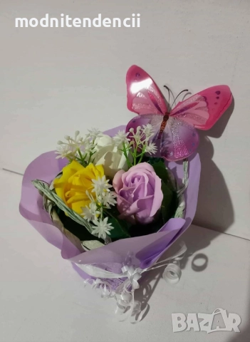 Ръчно направено кошница със сапунени рози и 3д пеперуда 🦋