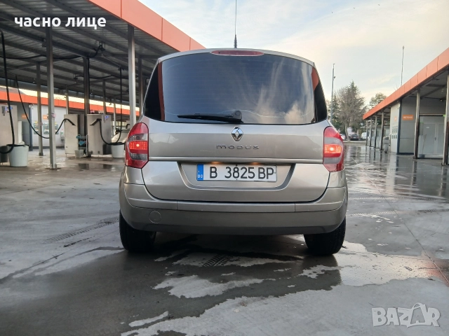Renault Modus 1.5 dci 88 кс 2008 гд, снимка 8 - Автомобили и джипове - 52640270