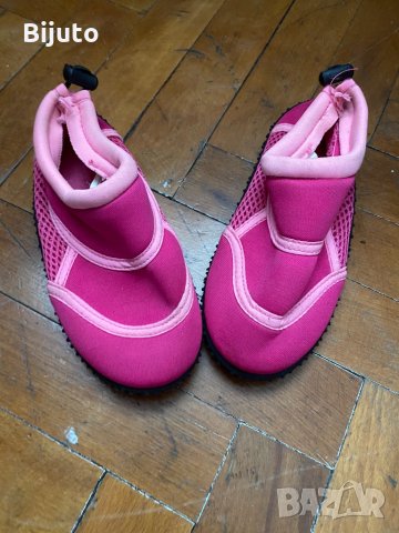 Аква  обувки 27 номер в отлично състояние